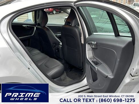 Used 2015 Volvo S60 T5 Premier Plus image 14
