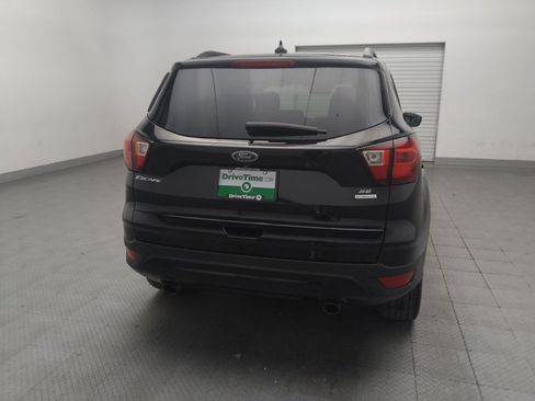Used 2019 Ford Escape SE FWD image 7