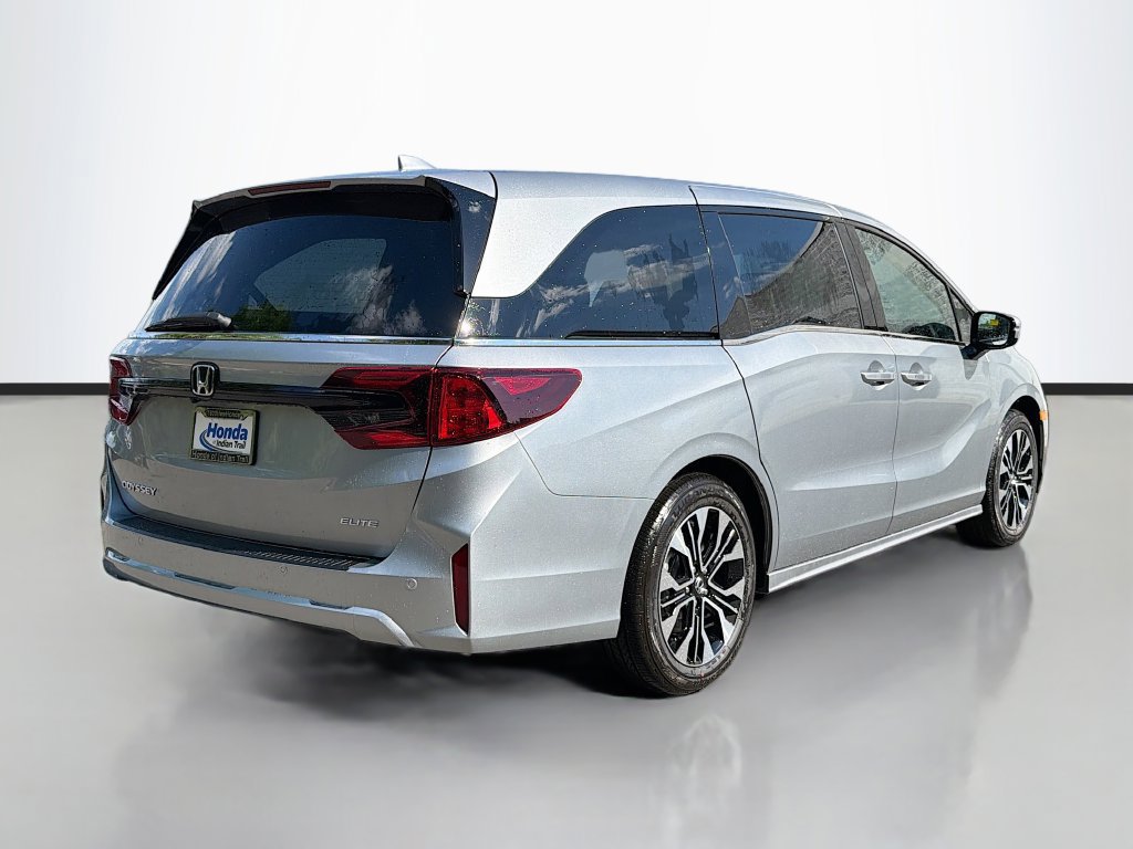 New 2026 Honda Odyssey Elite image 5