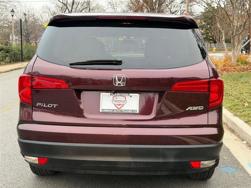 Used 2016 Honda Pilot EX image 10