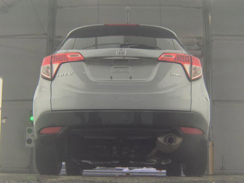 Used 2019 Honda HR-V EX image 6