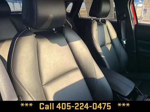 Used 2025 MAZDA CX-30 AWD 2.5 S w/ Preferred Package image 8