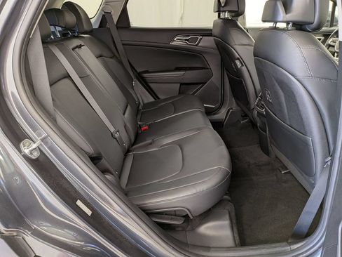 Used 2023 Kia Sportage EX FWD image 29