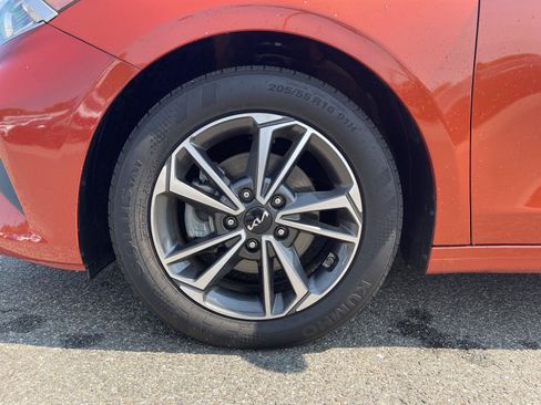Used 2023 Kia Forte LXS w/ LXS Technology Package FWD image 22