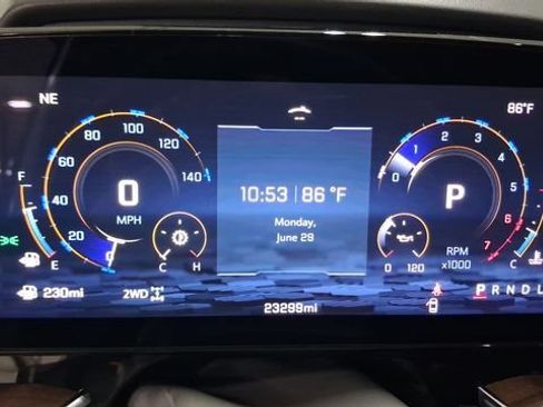 Used 2025 Chevrolet Tahoe High Country AWD/4WD image 34
