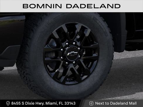 New 2026 Chevrolet Silverado 2500 LT w/ Trail Boss Package AWD/4WD image 9