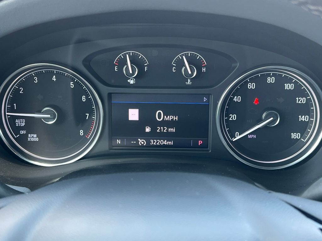 Used 2024 Buick Enclave Essence w/ Experience Buick Package AWD/4WD image 21