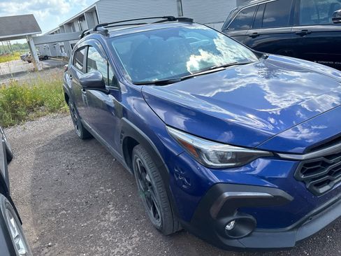 Used 2024 Subaru Crosstrek 2.5i Limited AWD/4WD image 6
