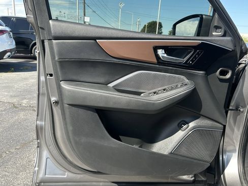 Used 2022 Acura MDX SH-AWD image 8