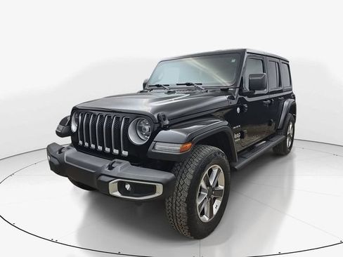 Used 2019 Jeep Wrangler Unlimited Sahara AWD/4WD image 9