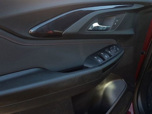 Used 2023 Chevrolet TrailBlazer RS w/ Convenience Package image 12