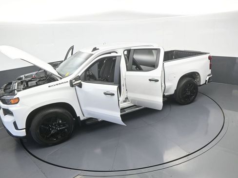 Used 2022 Chevrolet Silverado 1500 Custom w/ LPO, Blackout Package image 55