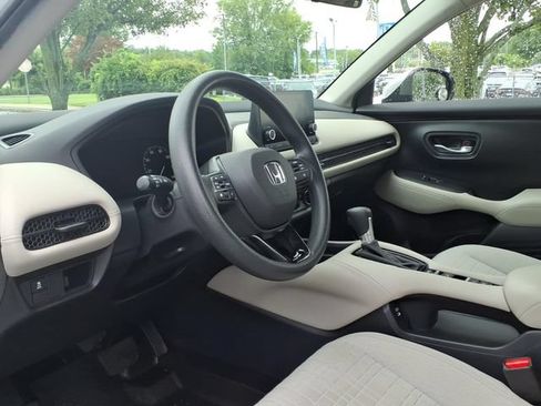 Used 2024 Honda HR-V LX image 21