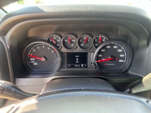 Used 2022 Chevrolet Silverado 1500 Custom w/ LPO, Dark Essentials Package image 18