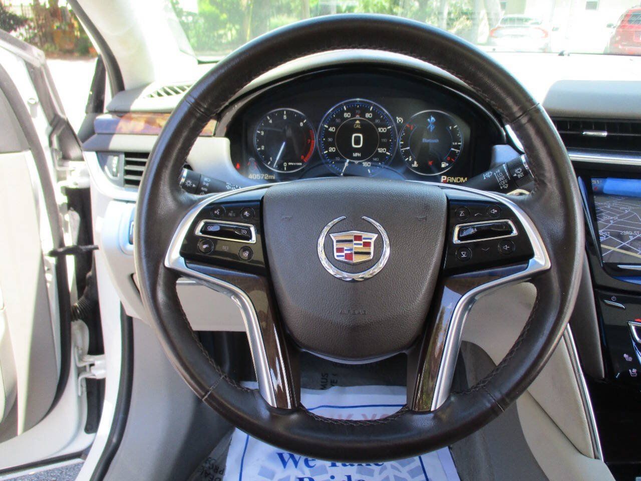 Used 2013 Cadillac XTS Platinum FWD image 12