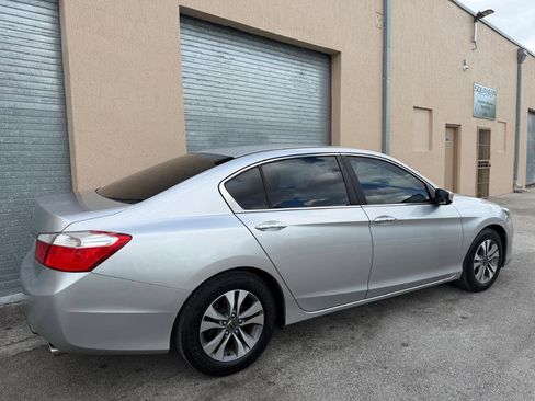 Used 2013 Honda Accord LX image 8
