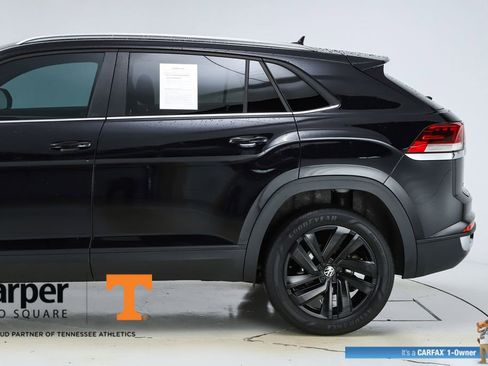 Used 2023 Volkswagen Atlas Cross Sport SE w/ Black Wheel Package FWD image 42
