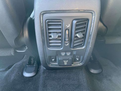 Used 2014 Jeep Grand Cherokee Overland w/ Advanced Technology Group image 13