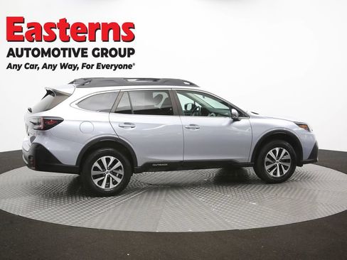 Used 2022 Subaru Outback Premium AWD/4WD image 42
