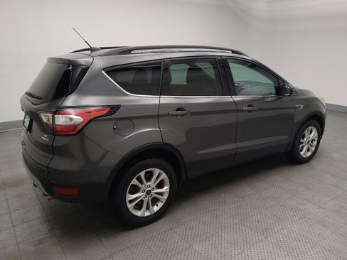 Used 2017 Ford Escape SE w/ Equipment Group 201A AWD/4WD image 10