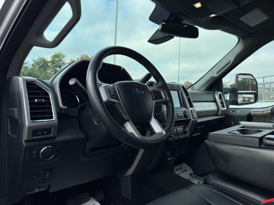 Used 2018 Ford F350 Lariat w/ Lariat Ultimate Package AWD/4WD image 14