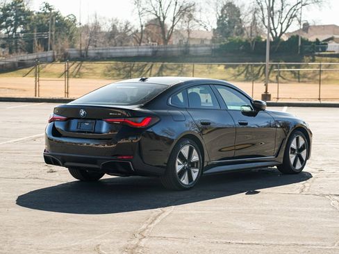 Used 2023 BMW i4 eDrive35 w/ Premium Package image 5