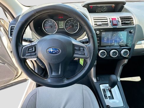 Used 2016 Subaru Forester 2.5i Premium w/ All-Weather Package AWD/4WD image 13