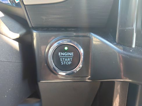 Used 2021 Ford F150 XLT w/ Equipment Group 302A High image 14