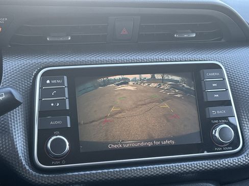 Used 2020 Nissan Kicks SV image 18