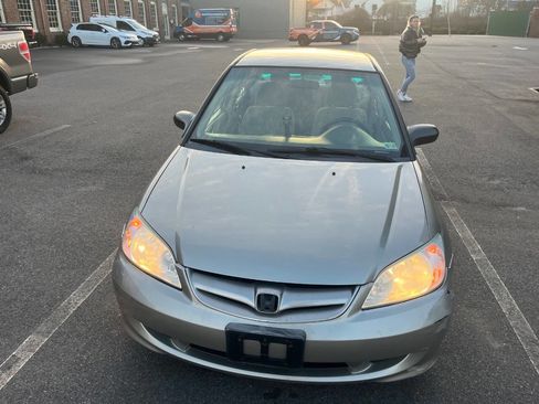 Used 2005 Honda Civic LX image 2