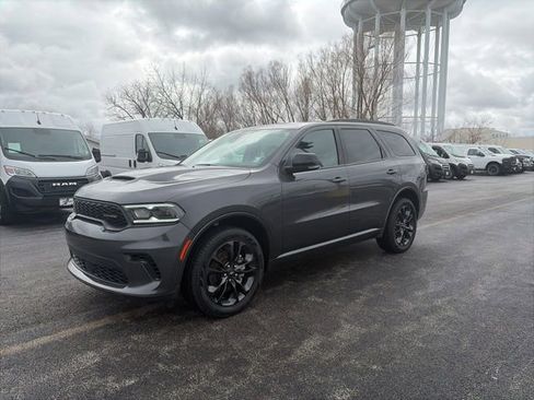 Used 2024 Dodge Durango GT image 1