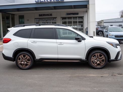 New 2026 Subaru Ascent Limited Bronze image 2
