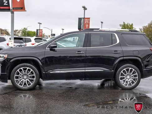 Used 2023 GMC Acadia Denali w/ Denali Technology Package AWD/4WD image 18