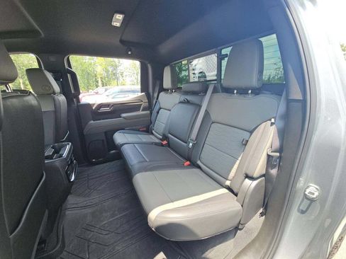 Used 2024 Chevrolet Silverado 1500 ZR2 w/ Technology Package AWD/4WD image 8