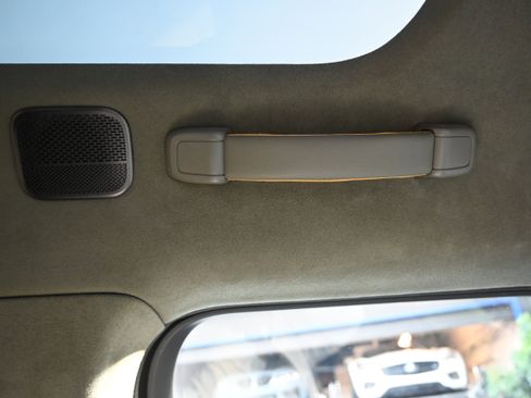 Used 2023 Rivian R1T Adventure image 48