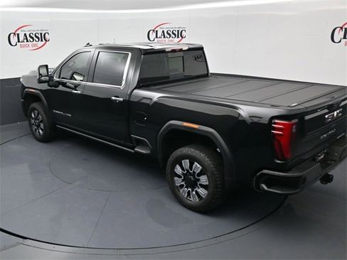 Used 2024 GMC Sierra 2500 Denali w/ Denali Reserve Package image 16
