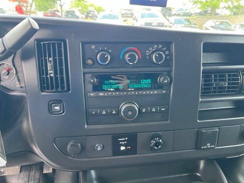 Used 2025 Chevrolet Express 2500 w/ Driver Convenience Package RWD image 28