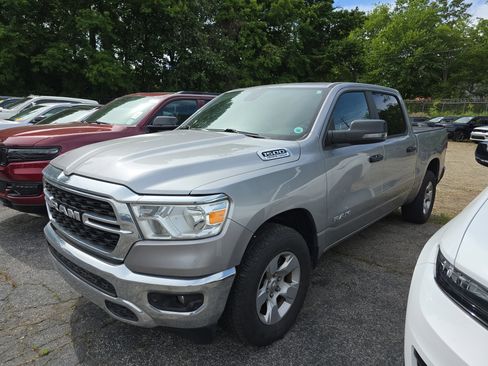 Used 2024 RAM 1500 Big Horn AWD/4WD image 4