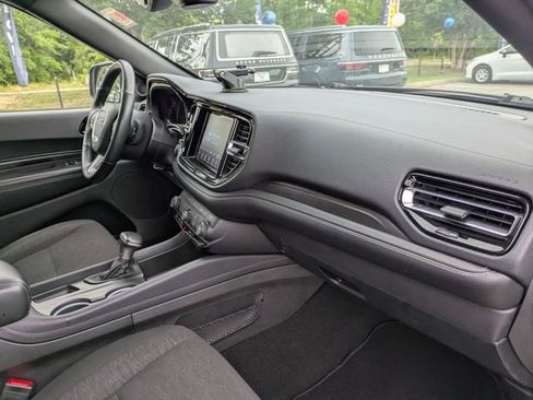 Used 2023 Dodge Durango SXT AWD/4WD image 36