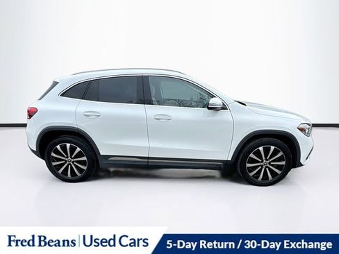 Used 2023 Mercedes-Benz GLA 250 4MATIC image 11