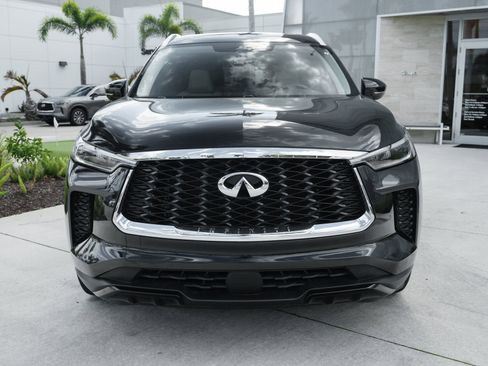 Used 2023 INFINITI QX60 Luxe w/ Cargo Package image 4