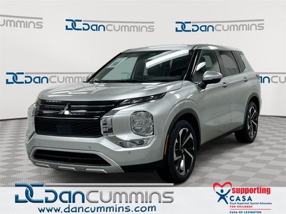 Used 2024 Mitsubishi Outlander SE