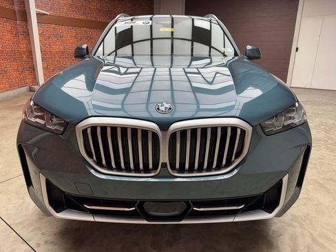 Certified 2024 BMW X5 xDrive40i w/ Executive Package image 8