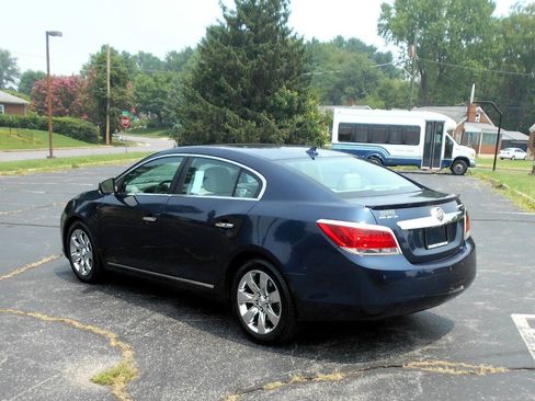 Used 2010 Buick LaCrosse CXL FWD image 8