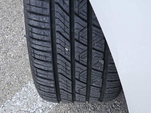 Used 2018 MAZDA MAZDA3 Touring image 10