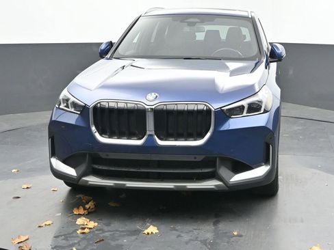 Used 2023 BMW X1 xDrive28i image 4