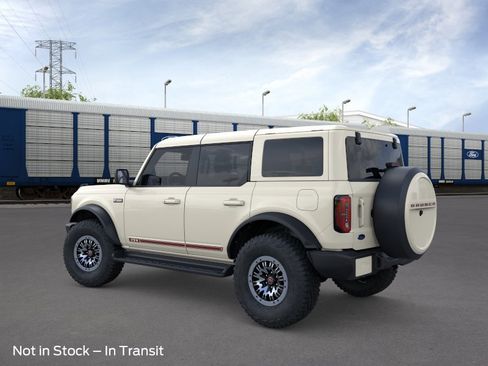 New 2026 Ford Bronco Outer Banks AWD/4WD image 4