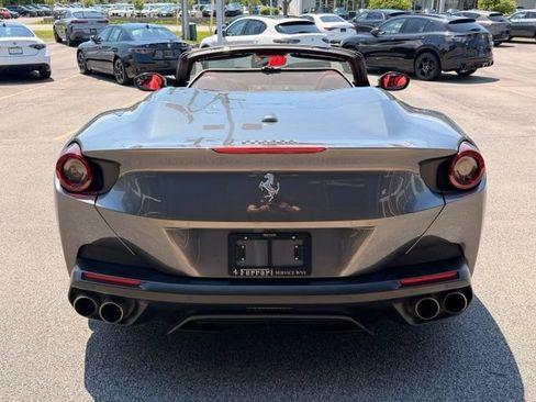 Used 2020 Ferrari Portofino RWD image 11