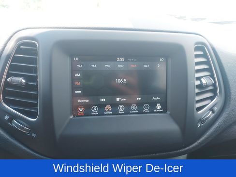 Used 2021 Jeep Compass Latitude w/ Convenience Group AWD/4WD image 13