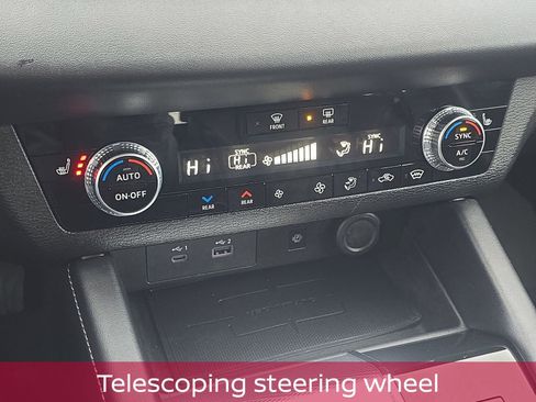 Used 2023 Mitsubishi Outlander SEL image 23